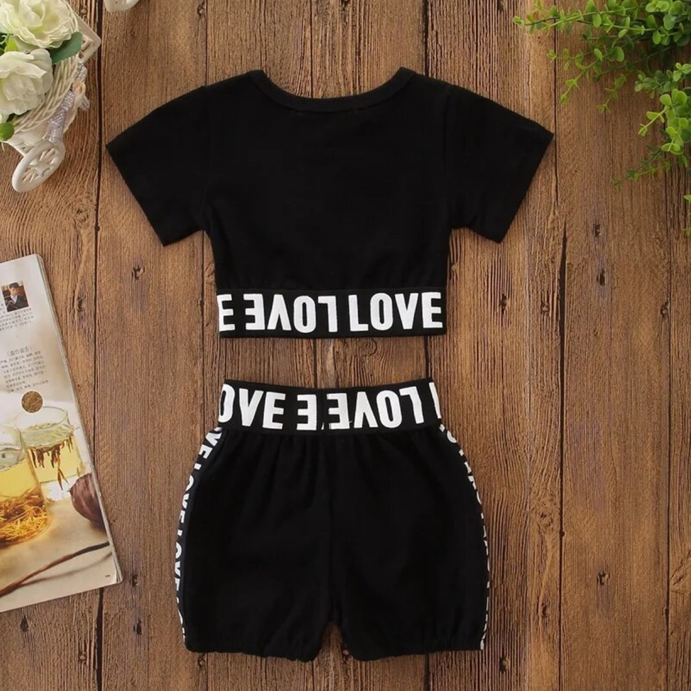 Toddler girls letter tape tee with shorts